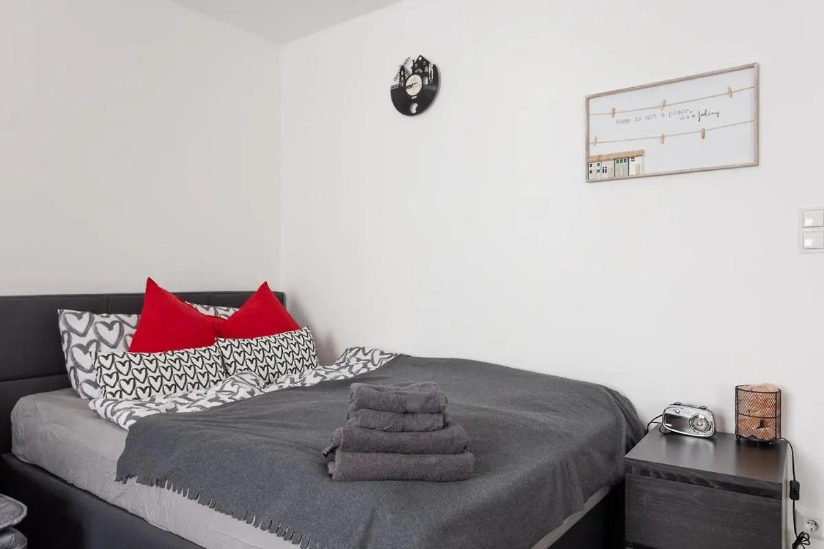 Apartment New Shalalaliving Vienna - Lovenest Or Workspace Near Schoenbrunn Bg Austria