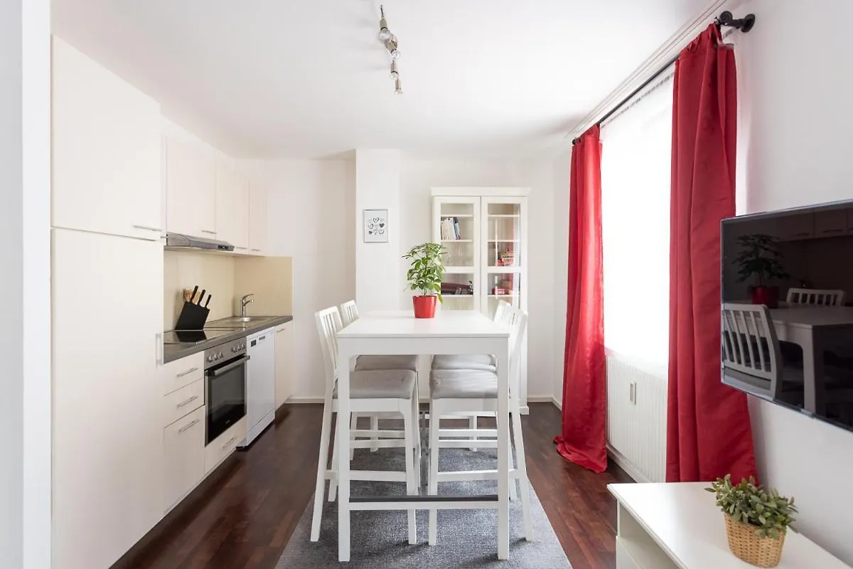 New Shalalaliving Vienna - Lovenest Or Workspace Near Schoenbrunn Bg