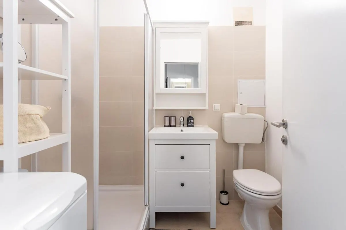 New Shalalaliving Vienna - Lovenest Or Workspace Near Schoenbrunn Bg