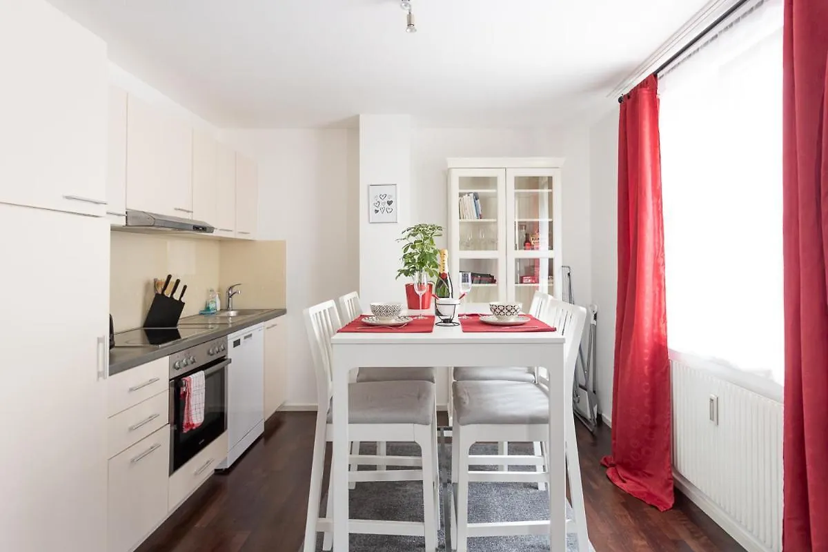 New Shalalaliving Vienna - Lovenest Or Workspace Near Schoenbrunn Bg 오스트리아